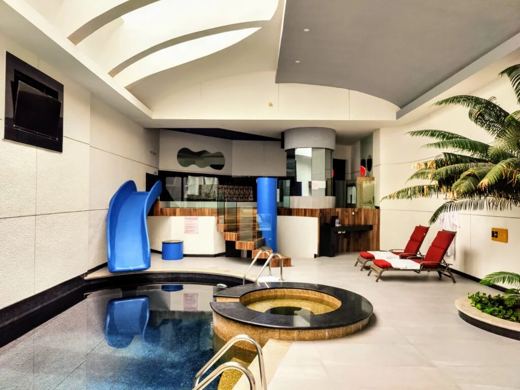 Alberca grande en Hotel Xol-Ha