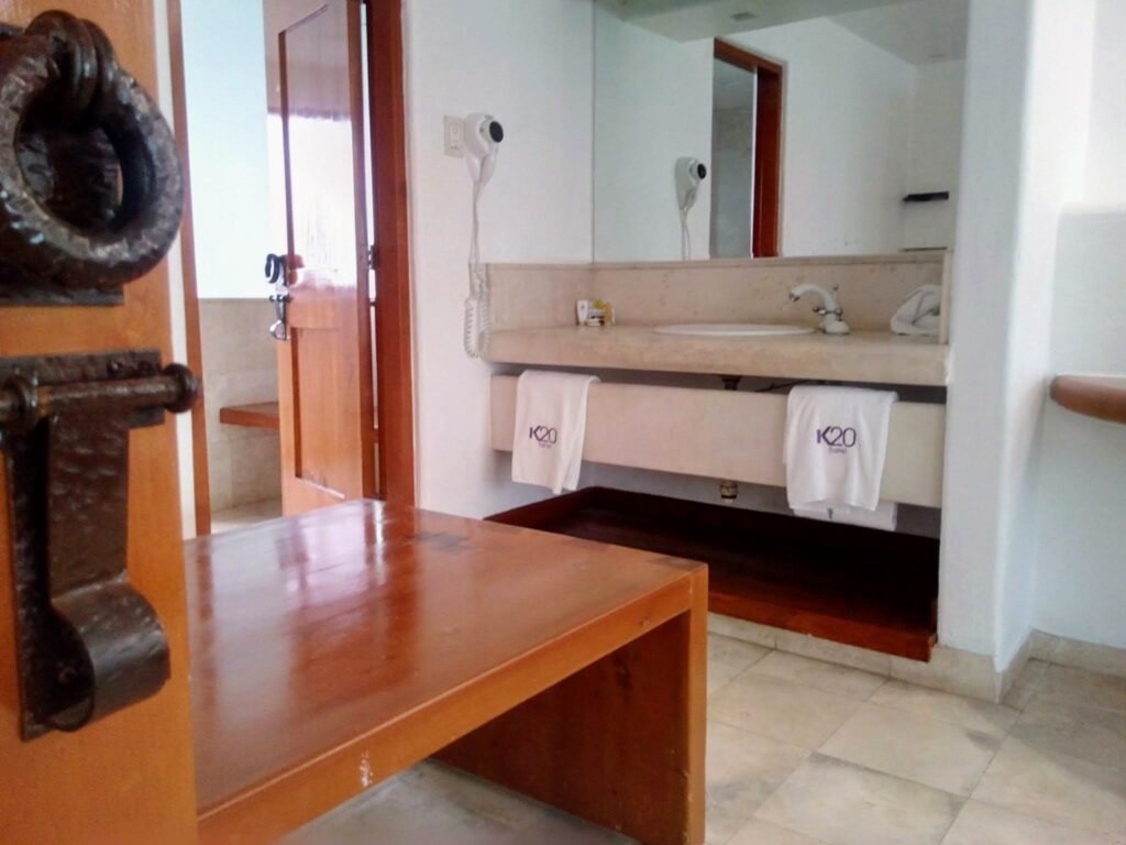 Mesa de masaje en Alberca Playa de Hotel K20