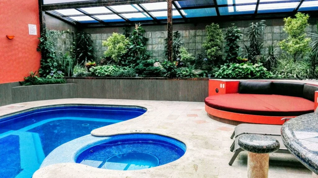 Alberca Mexicana en Hotel K20
