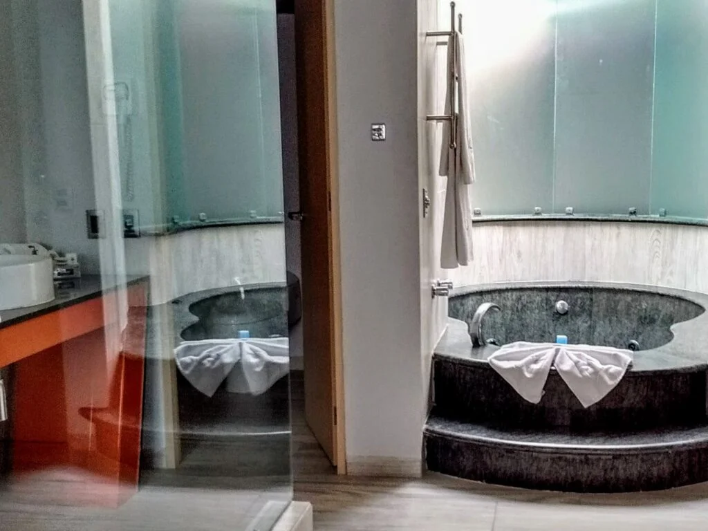 Hotel K20 Habitación Jacuzzi
